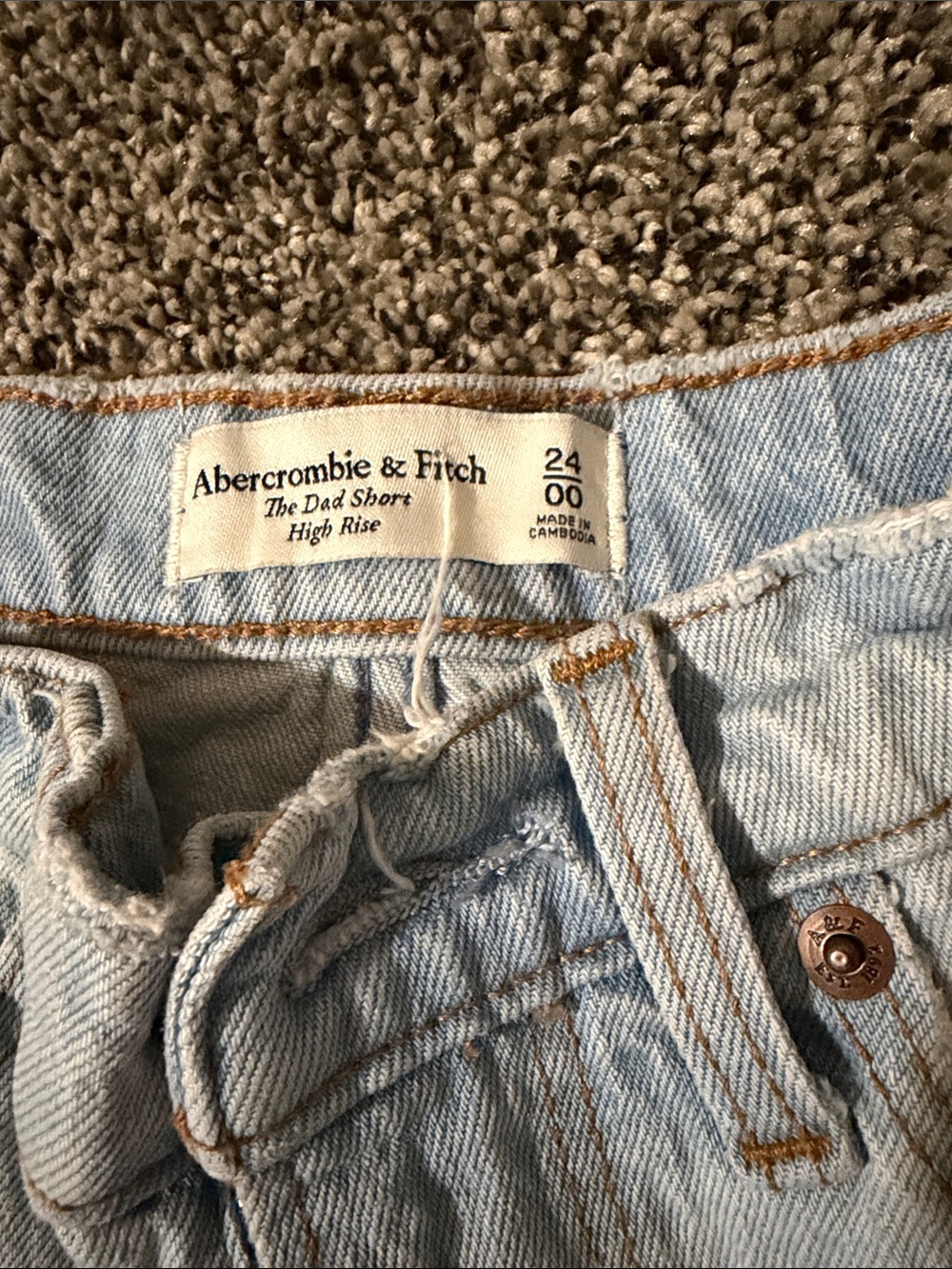 Abercrombie & Fitch Light Wash High-Rise Dad Jeans